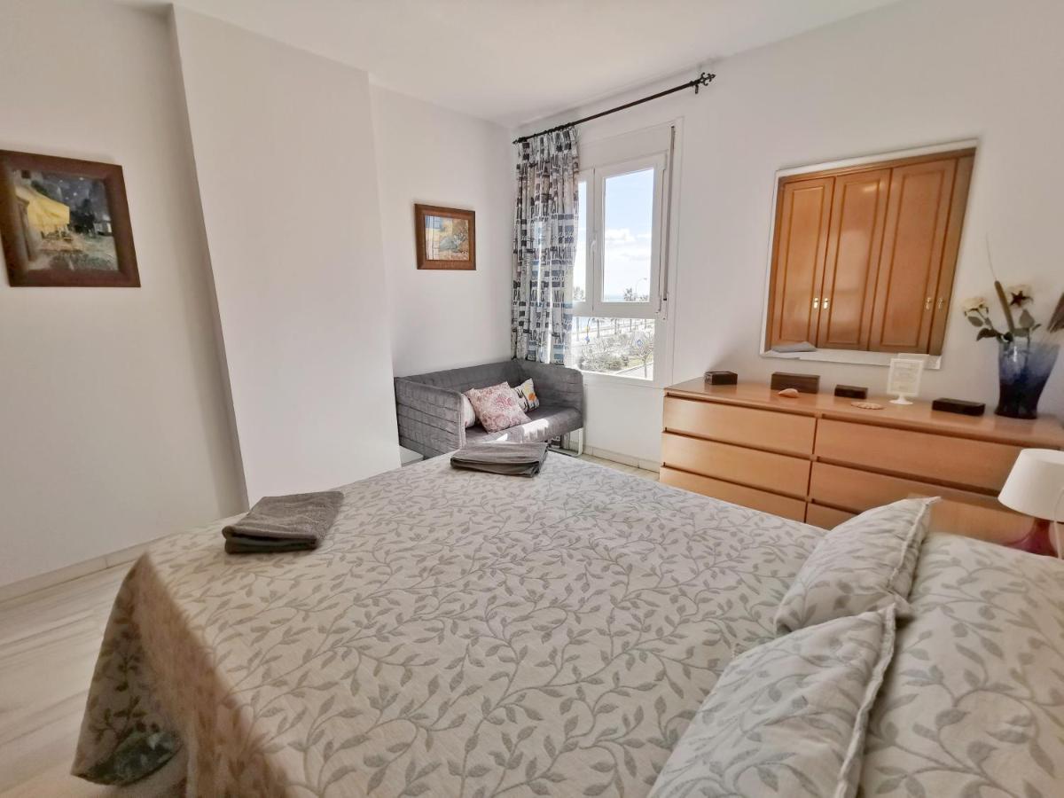 Neptuno Apartment: Sun, Beach And Relax In Huelin Malaga Luaran gambar
