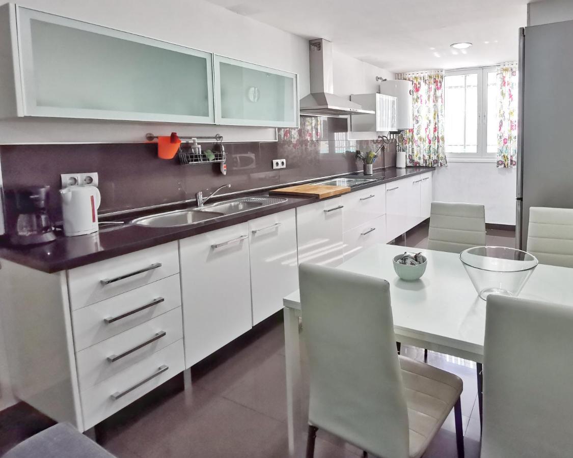 Neptuno Apartment: Sun, Beach And Relax In Huelin Malaga Luaran gambar